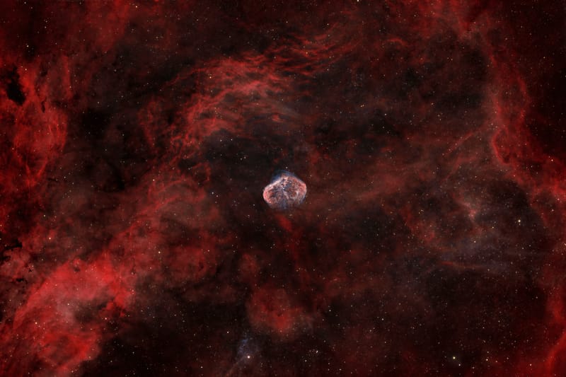 Crescent Nebula (NGC 6888) - HOO